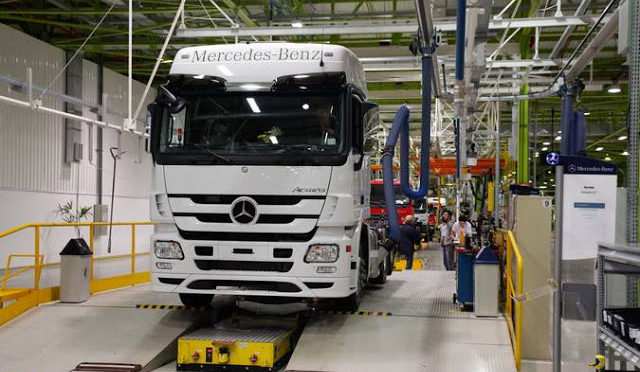 Daimler Trucks cortará mais postos de trabalho no Brasil