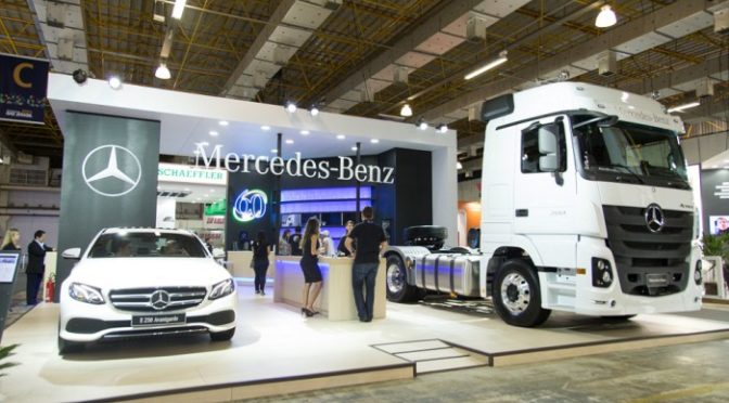 Mercedes-Benz marca presença em maior Congresso de Engenharia da Mobilidade na América Latina