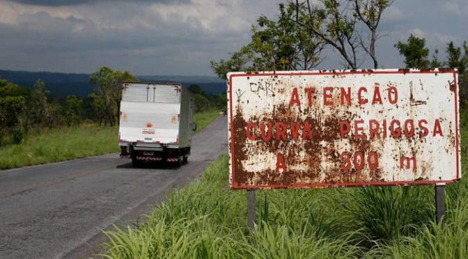 Conheça a pior estrada do Brasil, onde acidentes e prejuízos são rotina