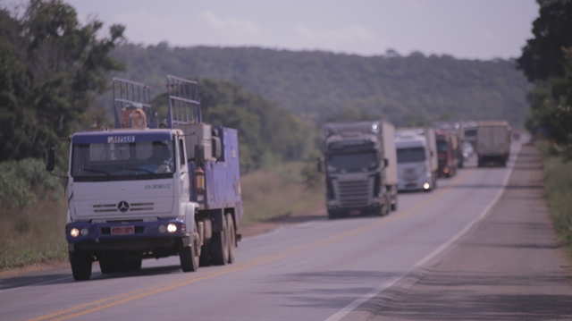 Profissão da experiência: 30% dos caminhoneiros da BR-163 têm mais de 50 anos