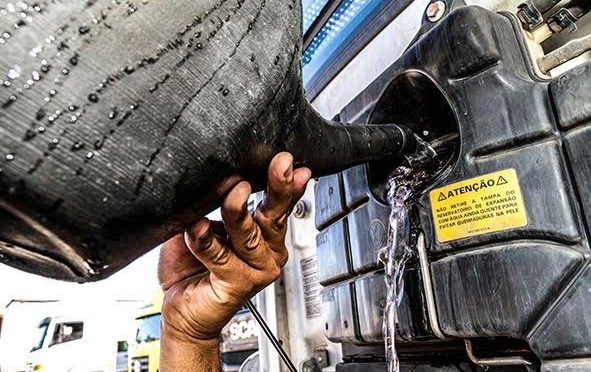 Sistema de arrefecimento do motor exige atenção