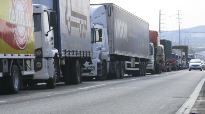 Audiência é marcada para negociação de multas aplicadas durante a greve