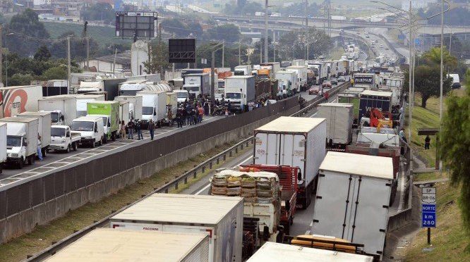 ANTT acaba com multas por descumprimento do frete mínimo