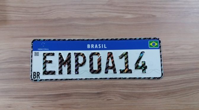 Contran simplifica regras para implantação das novas placas de veículos