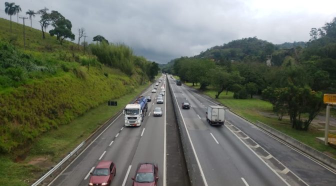 Demanda por transporte rodoviário de cargas no Brasil tem melhora semanal